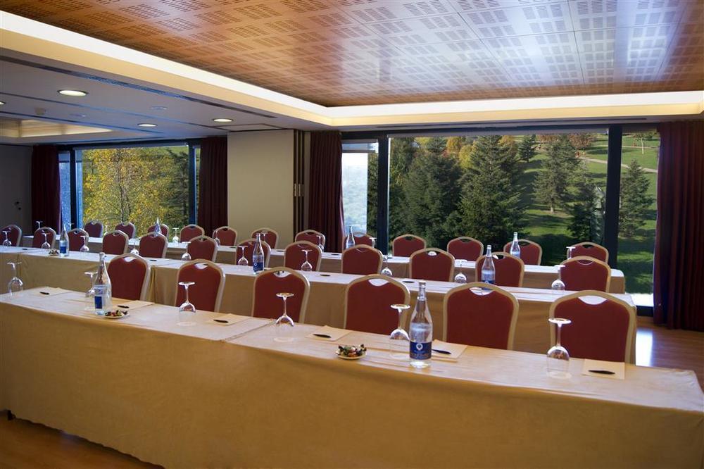 Occidental Pamplona Hotel Съоръжения снимка