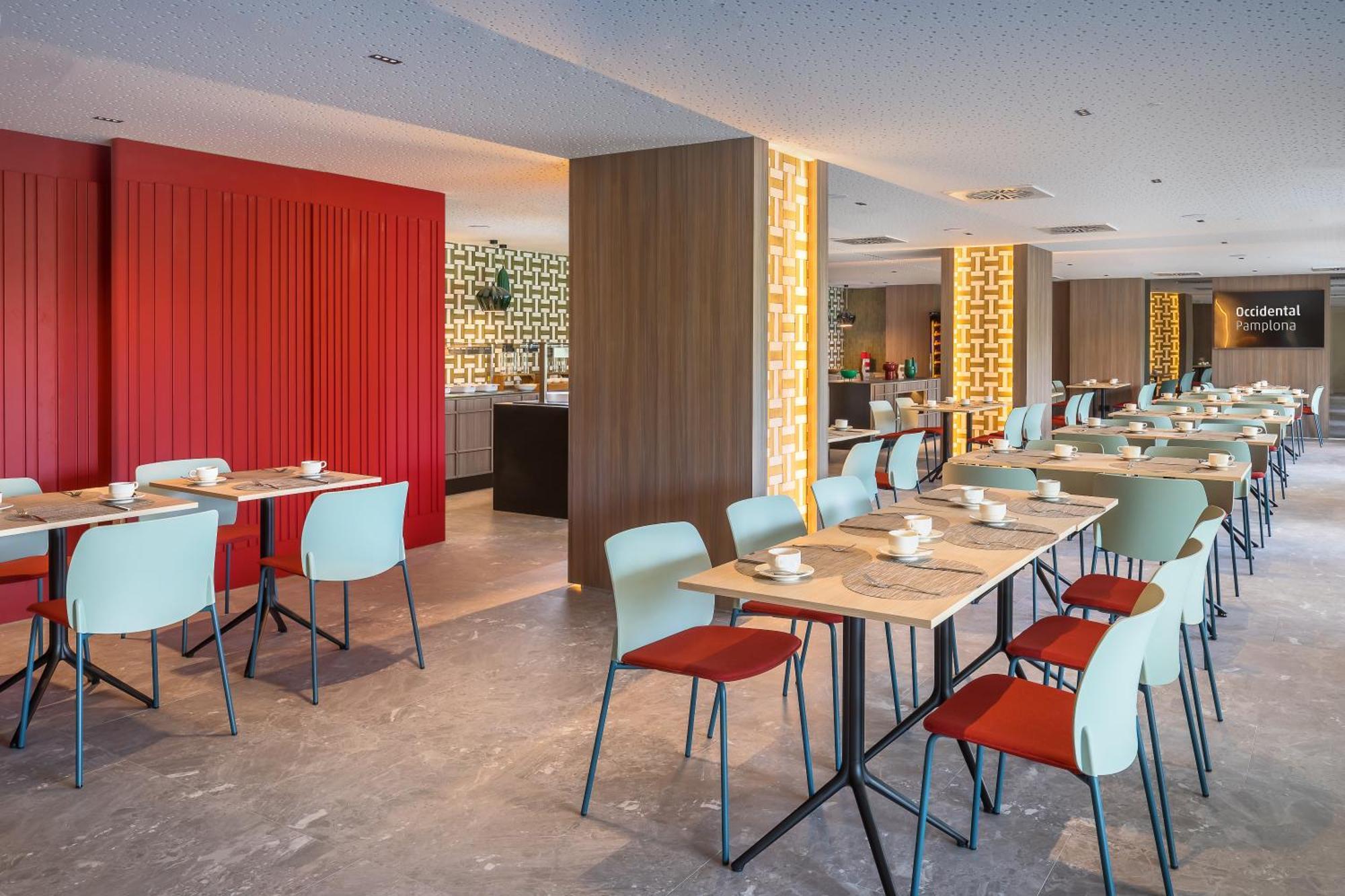 Occidental Pamplona Hotel Екстериор снимка